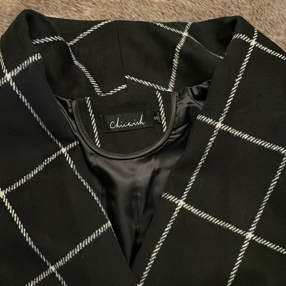 Chicwish Shawl Collar Black w/ White Grid Asymmetric Hem Wool Blend Coat Small - Picture 2 of 11